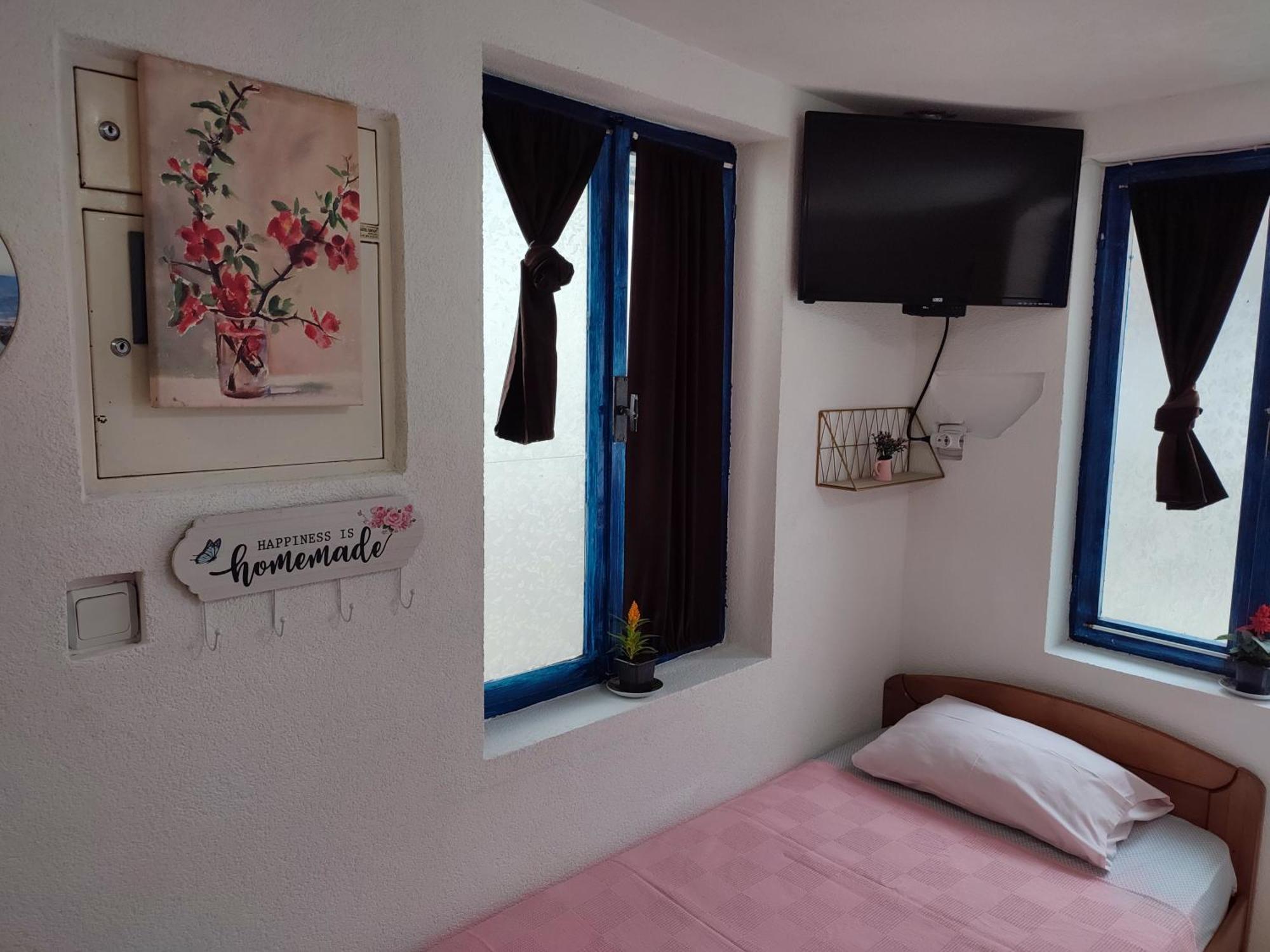 Bay Mola Home コトル エクステリア 写真